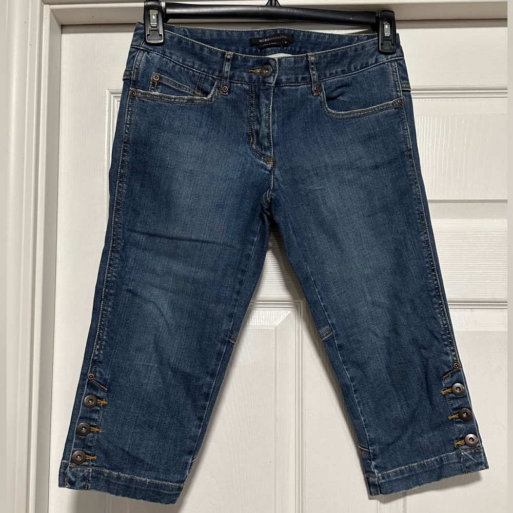 BCBG Maxazria Capri Jean Shorts Women's Size 2